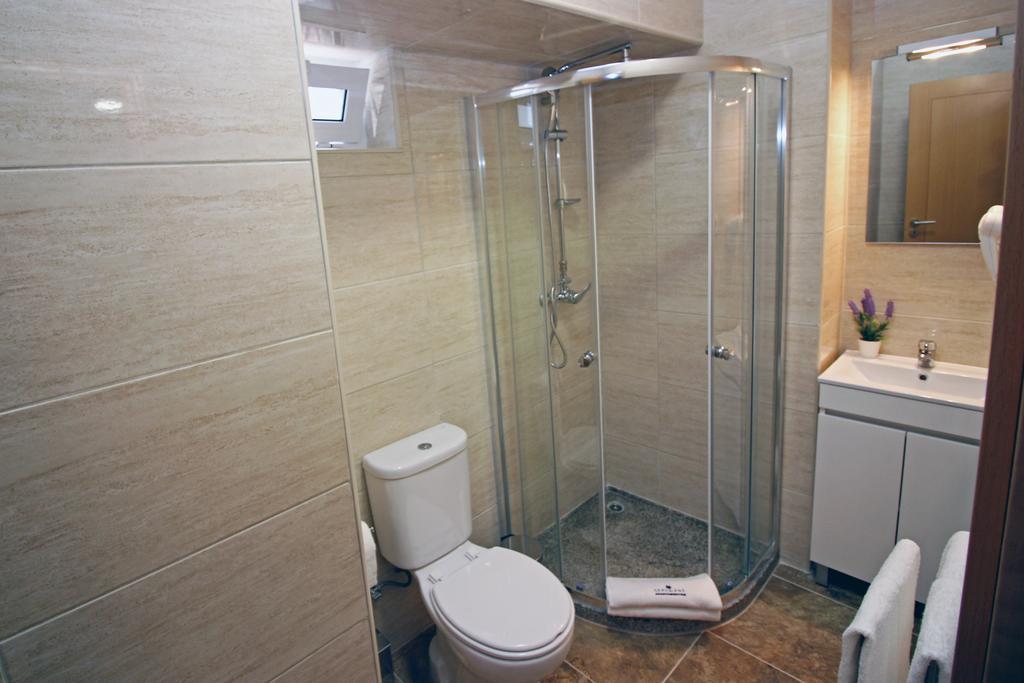 Geresiana Apartamentos Ngoại thất bức ảnh
